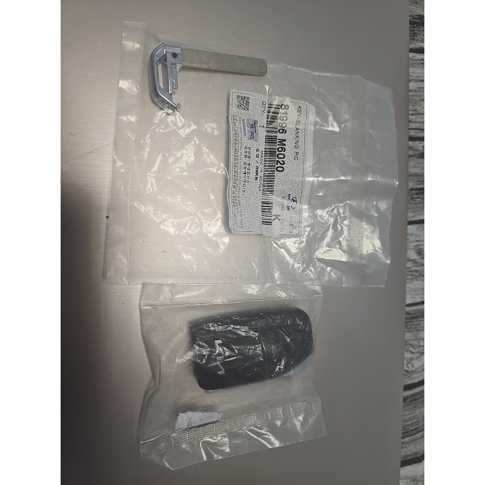 NEW OEM 2021-23 KIA STINGER Proxy Smart Keyless Entry Remote Key Fob 95440-J5501